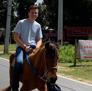 Meet your Posher, Brad